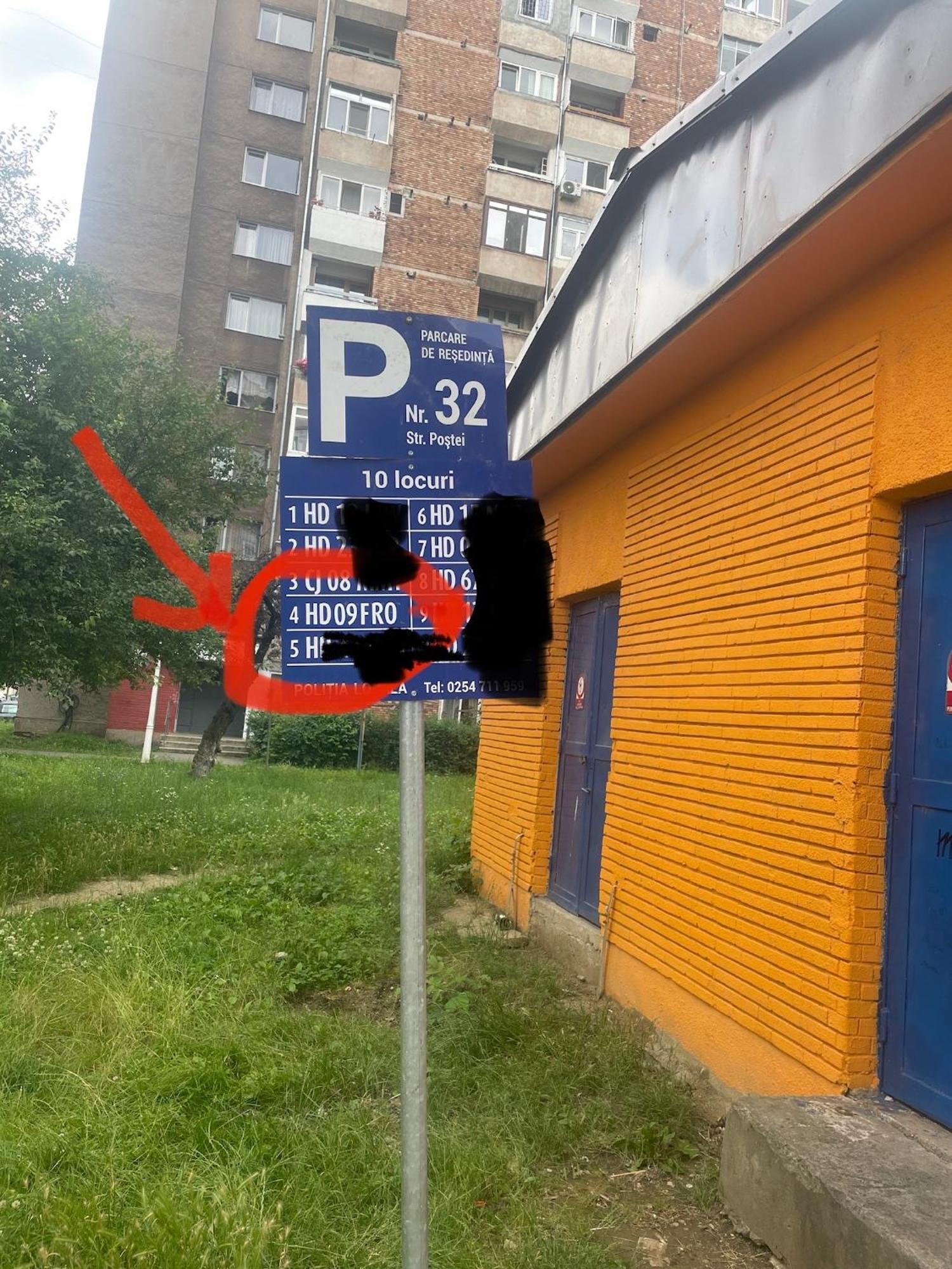 Central Studio Lcs Hunedoara Exterior foto